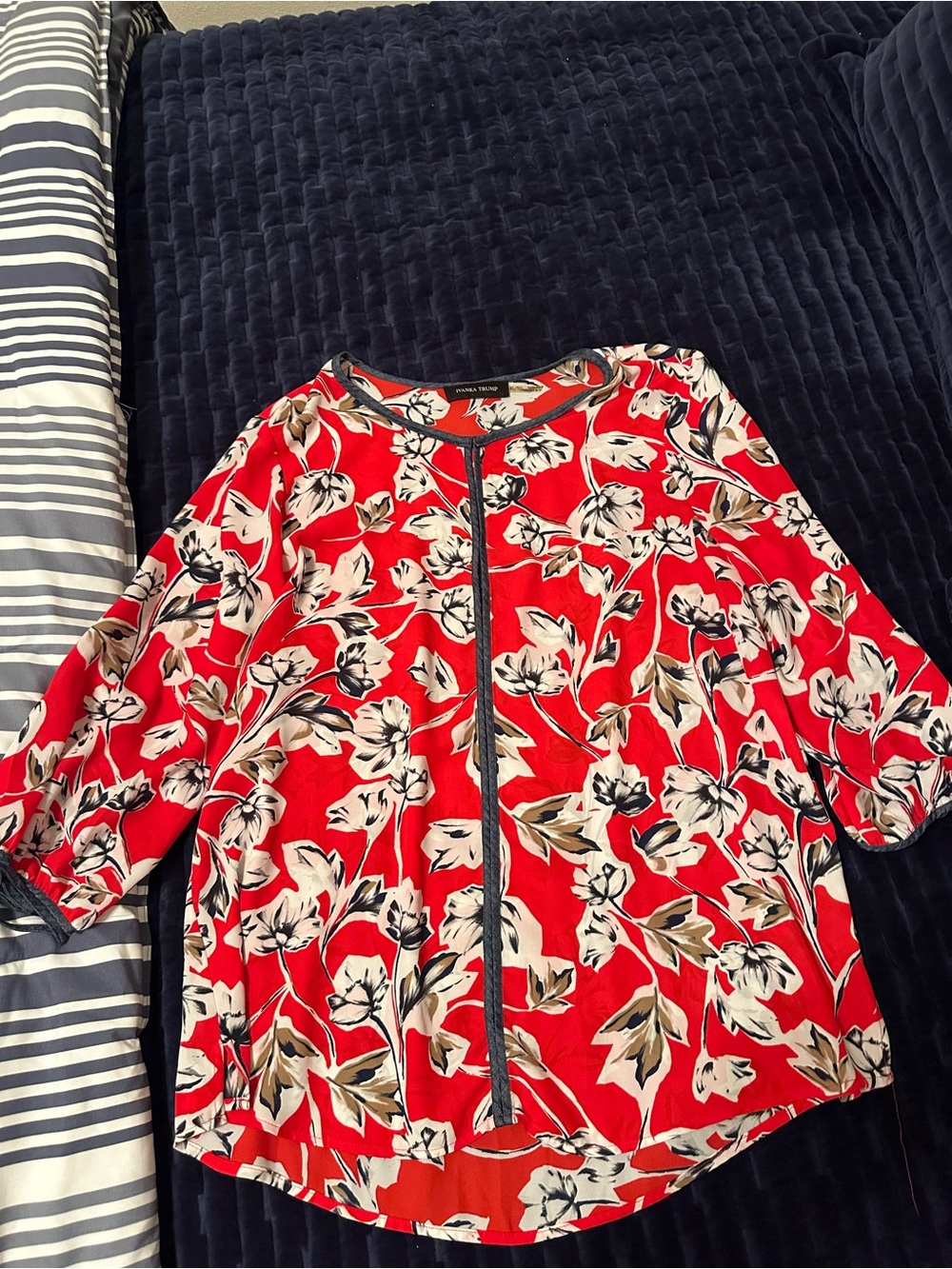 Ivanka trump red blouse top xl